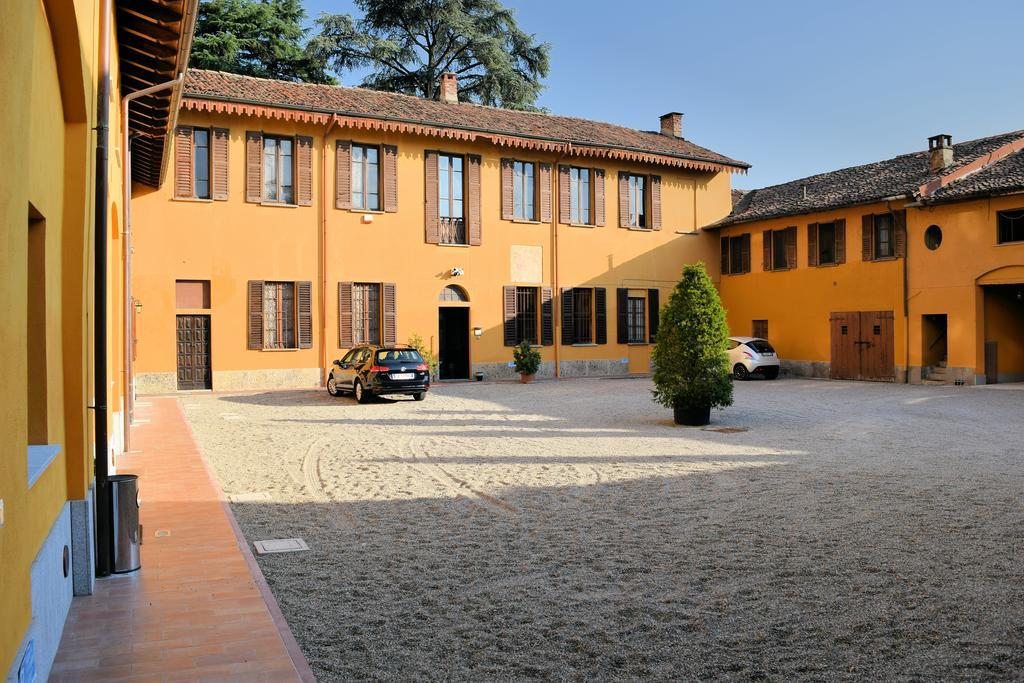 Corte Certosina Hotel Trezzano sul Naviglio Exterior photo